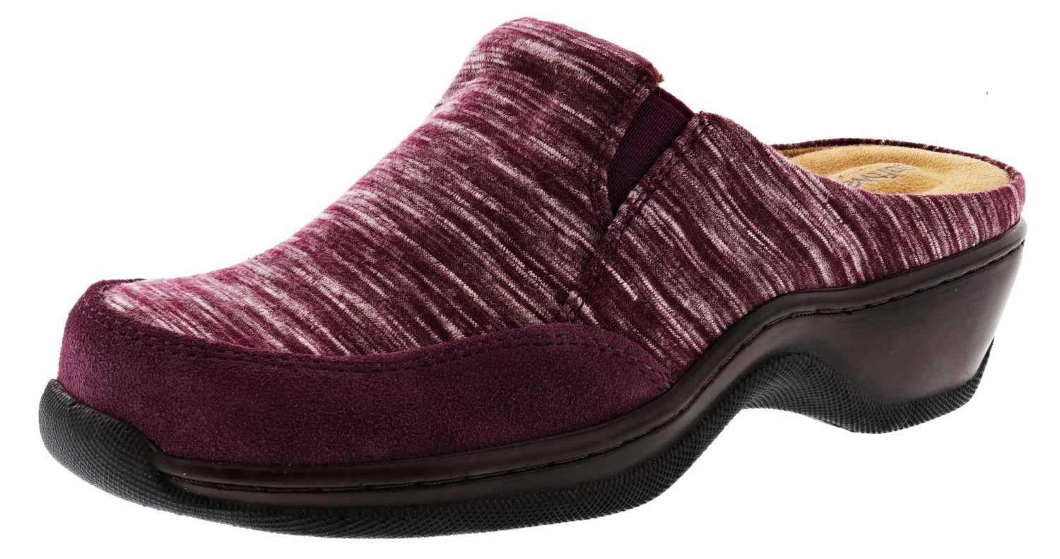 Softwalk Women's 2E Wide Width Slip On Clogs 14 Softwalk Women's 2E Wide Width Slip On Clogs - Image 14