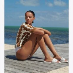 Tory Burch Cut-Out Viscose Polo 8 Tory Burch Cut-Out Viscose Polo -Tory Burch Sales 2024 Cut Out20Viscose20Polo.TB Campaign 20230319 EOMC 015.pdp 1200x1200 1