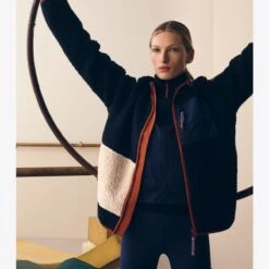 Fleece Colorblock Jacket -Tory Burch Sales 2024 Fleece20Colorblock20Jacket.TB Editorial Shoot 20210114 EOML 252.pdp 1200x1200 1