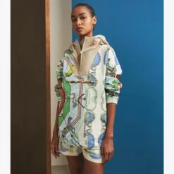 Printed Half-Zip Anorak 19 Printed Half-Zip Anorak -Tory Burch Sales 2024 Printed20Half Zip20Anorak.TB On Model Editorial 20230119 EOMS.pdp 1200x1200 1