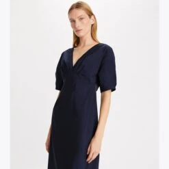 Tory Burch V-Neck Tech Poplin Dress 6 Tory Burch V-Neck Tech Poplin Dress -Tory Burch Sales 2024 V Neck20Tech20Poplin20Dress.TB 153823 408 20230710 OMDET.pdp 1200x1200 1